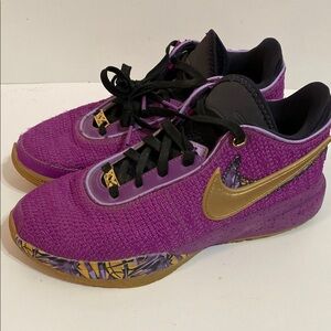 Nike Kids Lebron XX SE FD0207-500 Purple Lace-Up Sneaker Size 7Y Women Sz 8.5